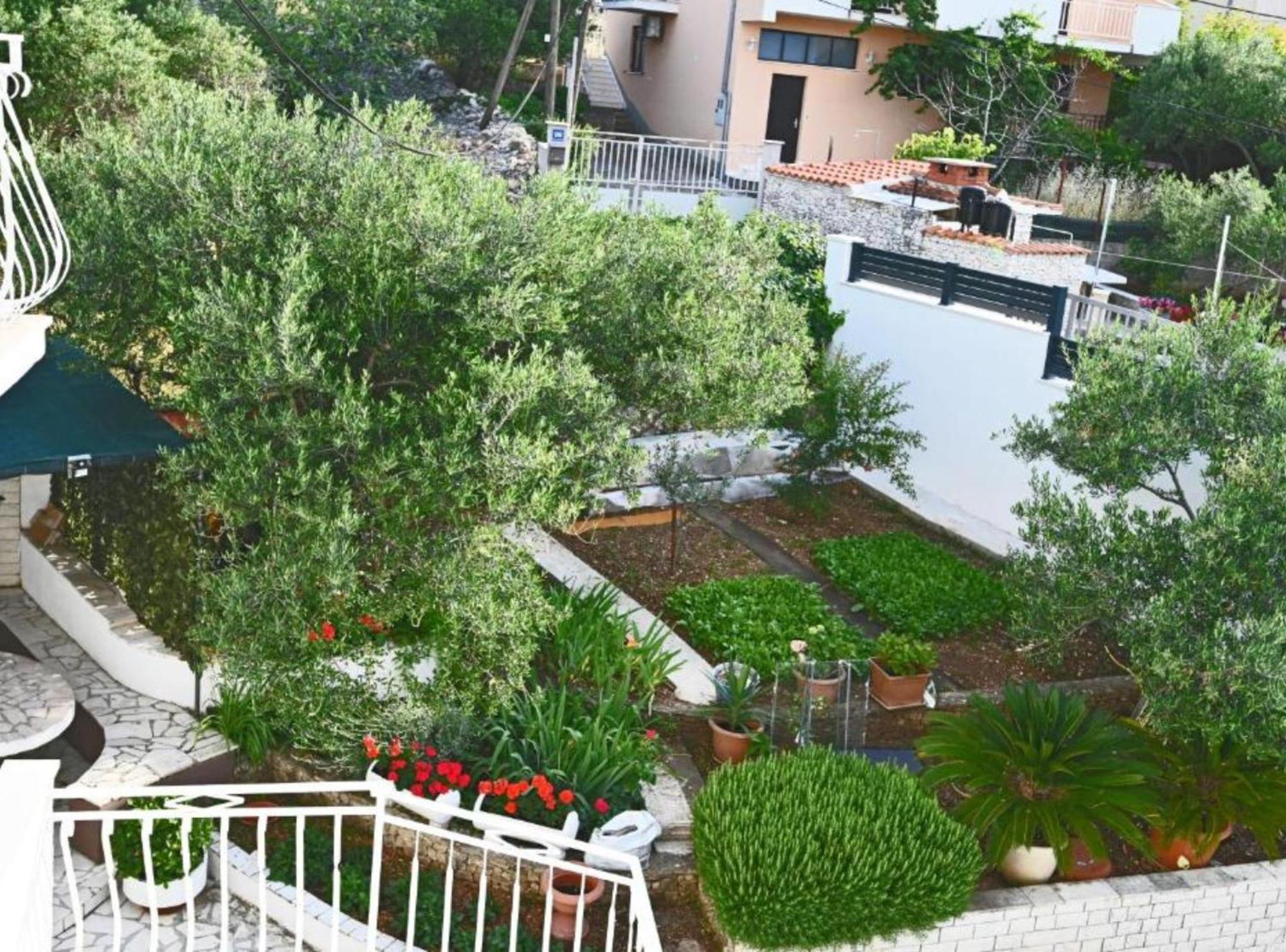 Apartments Mihovilovic - 50 M From Beach スラティネ エクステリア 写真