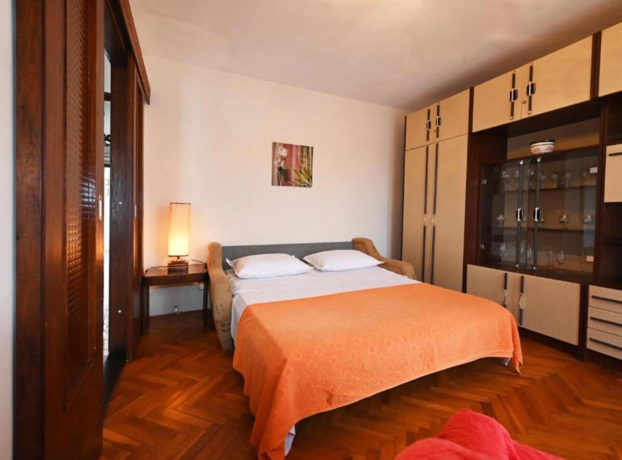Apartments Mihovilovic - 50 M From Beach スラティネ 部屋 写真
